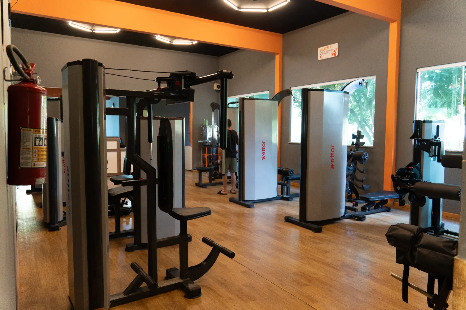 Sala ampla de máquinas
